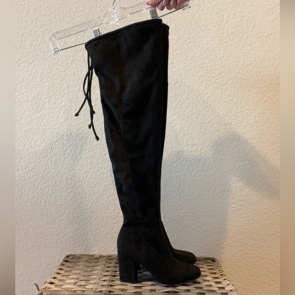 NWOT Unisa Black Over the Knee Boots size 5.5 - Picture 1 of 9